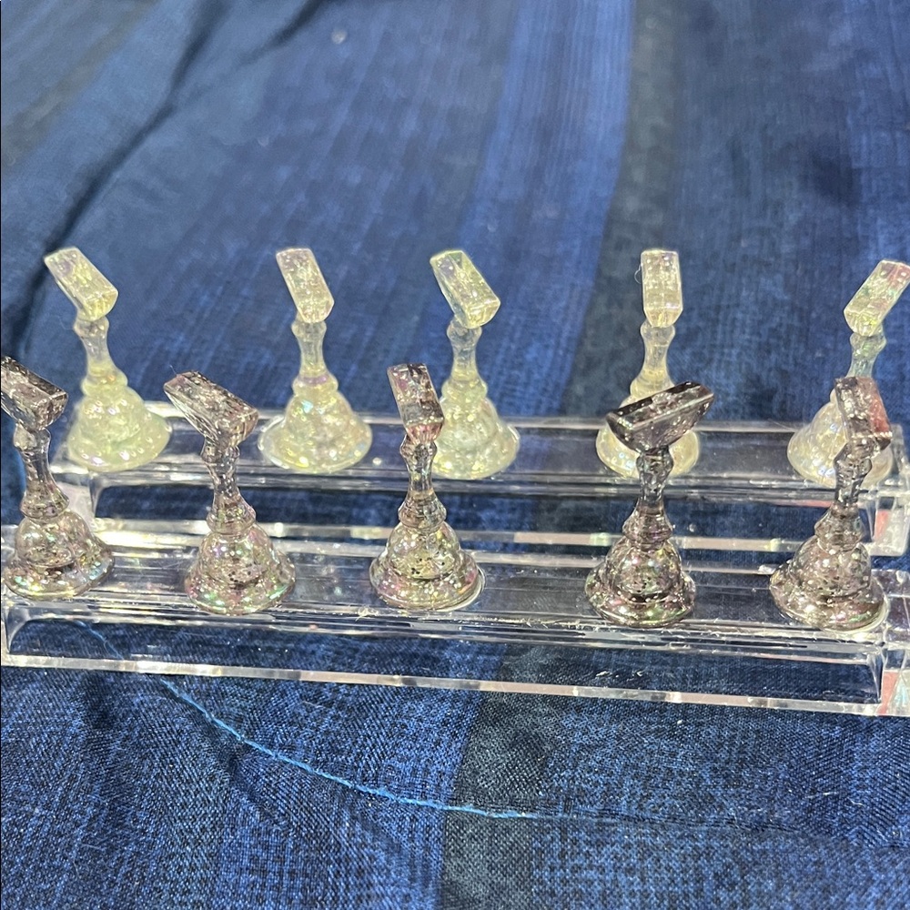 💕NEW 2 SETS OF MAGNETIC PRESS-ON NAIL STANDS💕